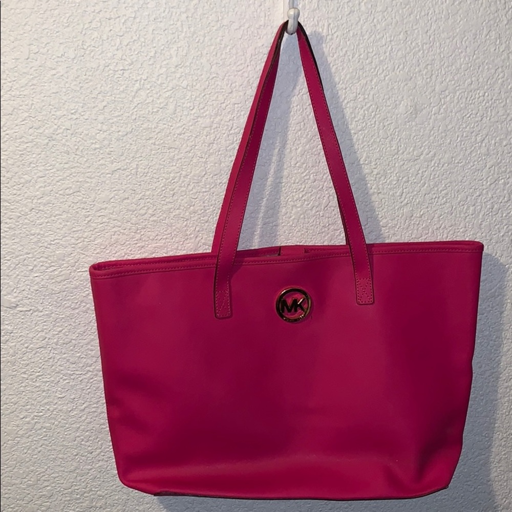 Michael Kors Large Tote (Hot Pink)
